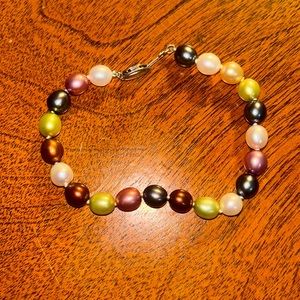 Multicolor pearl bracelet
